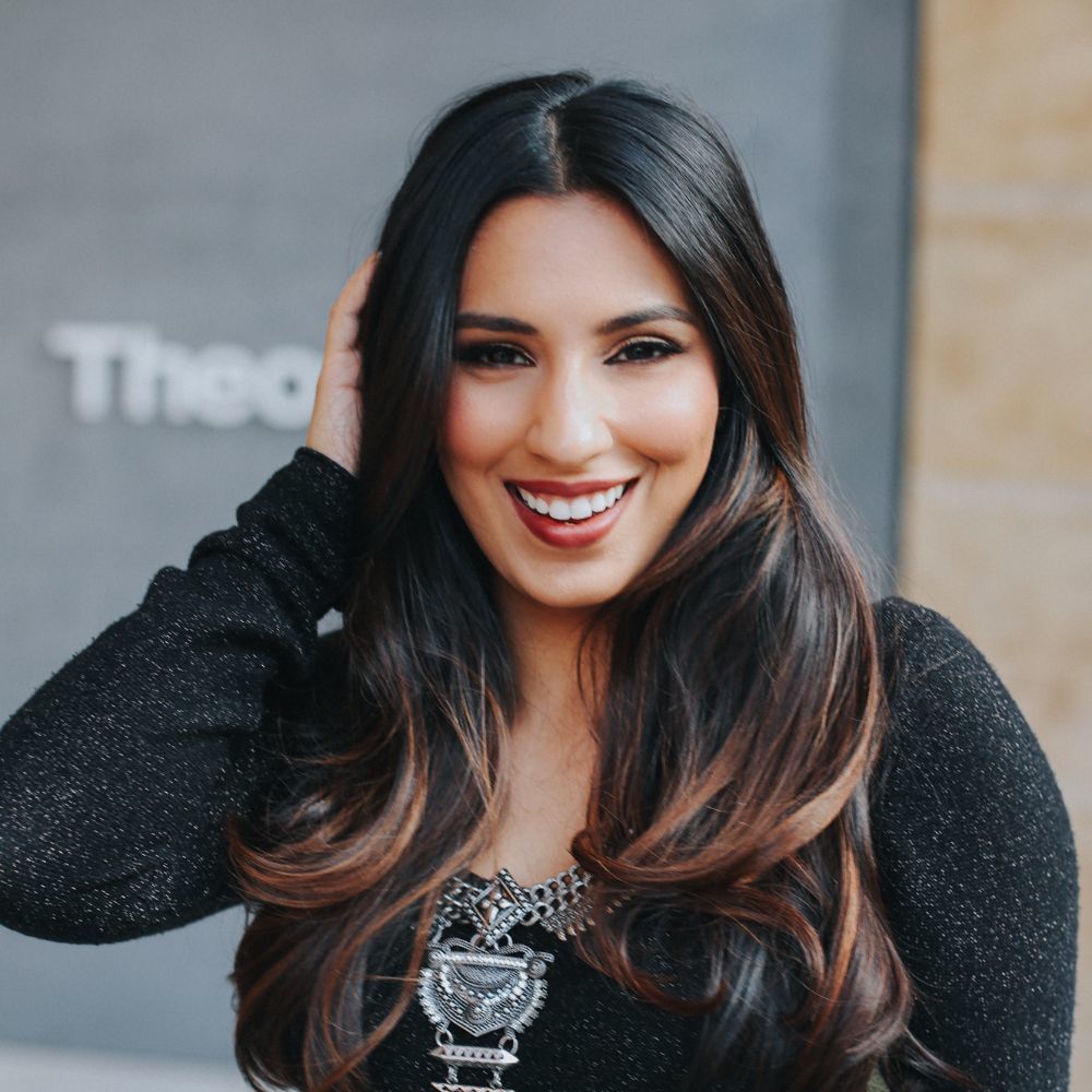 Meet your Posher, Sabrina